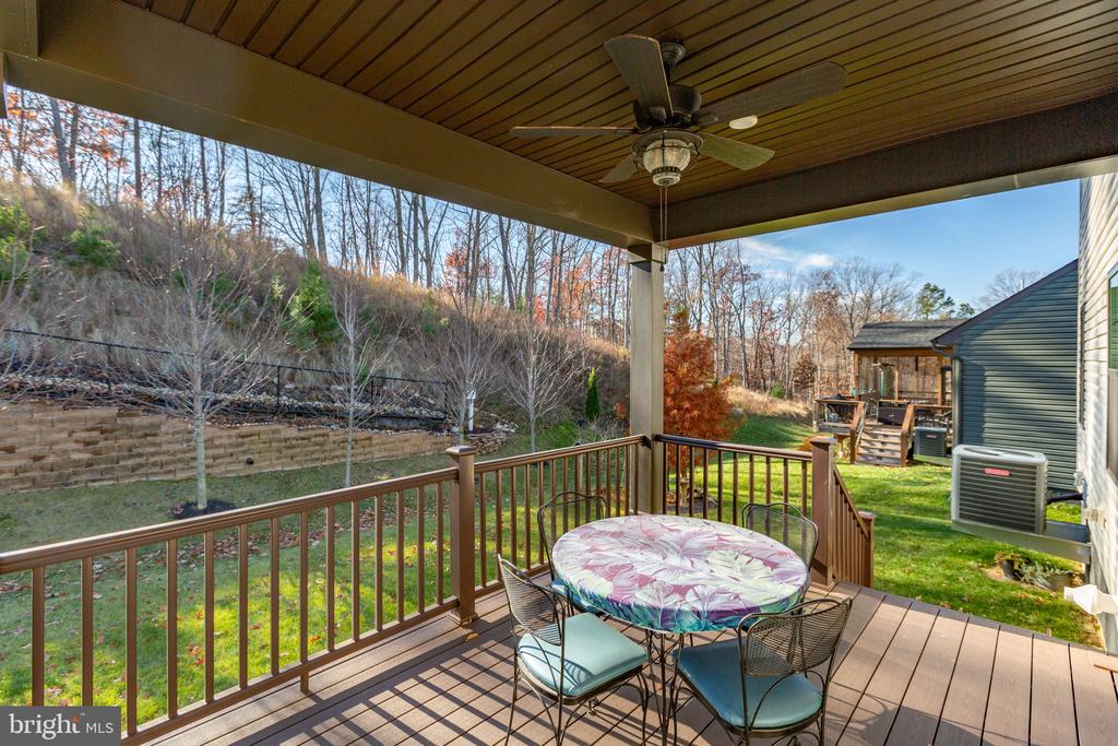 1112 CITY VIEW LANE