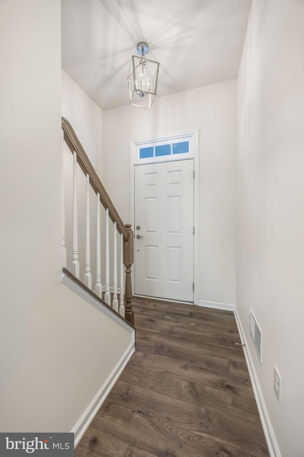 1104 NOLAN STREET