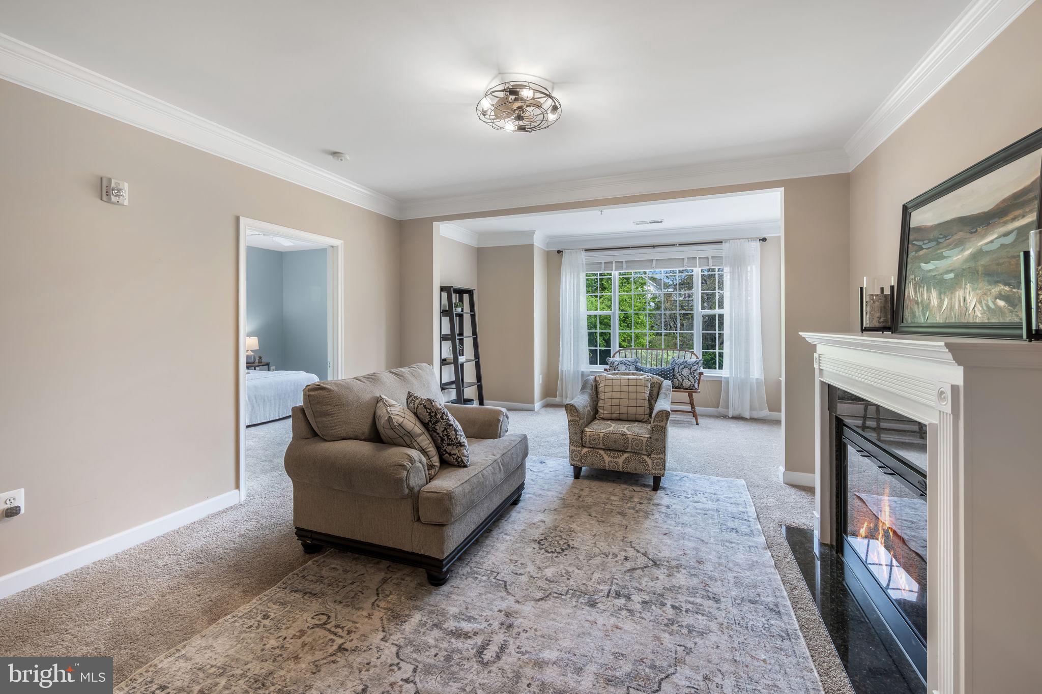 701 COBBLESTONE BOULEVARD 203 203