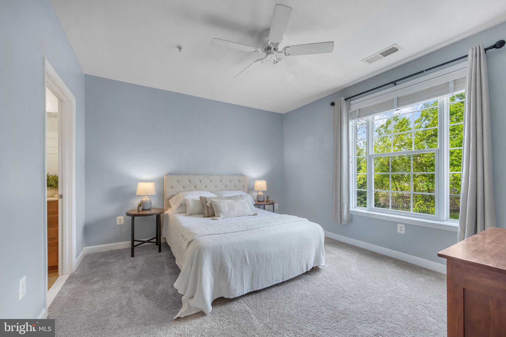 701 COBBLESTONE BOULEVARD 203 203