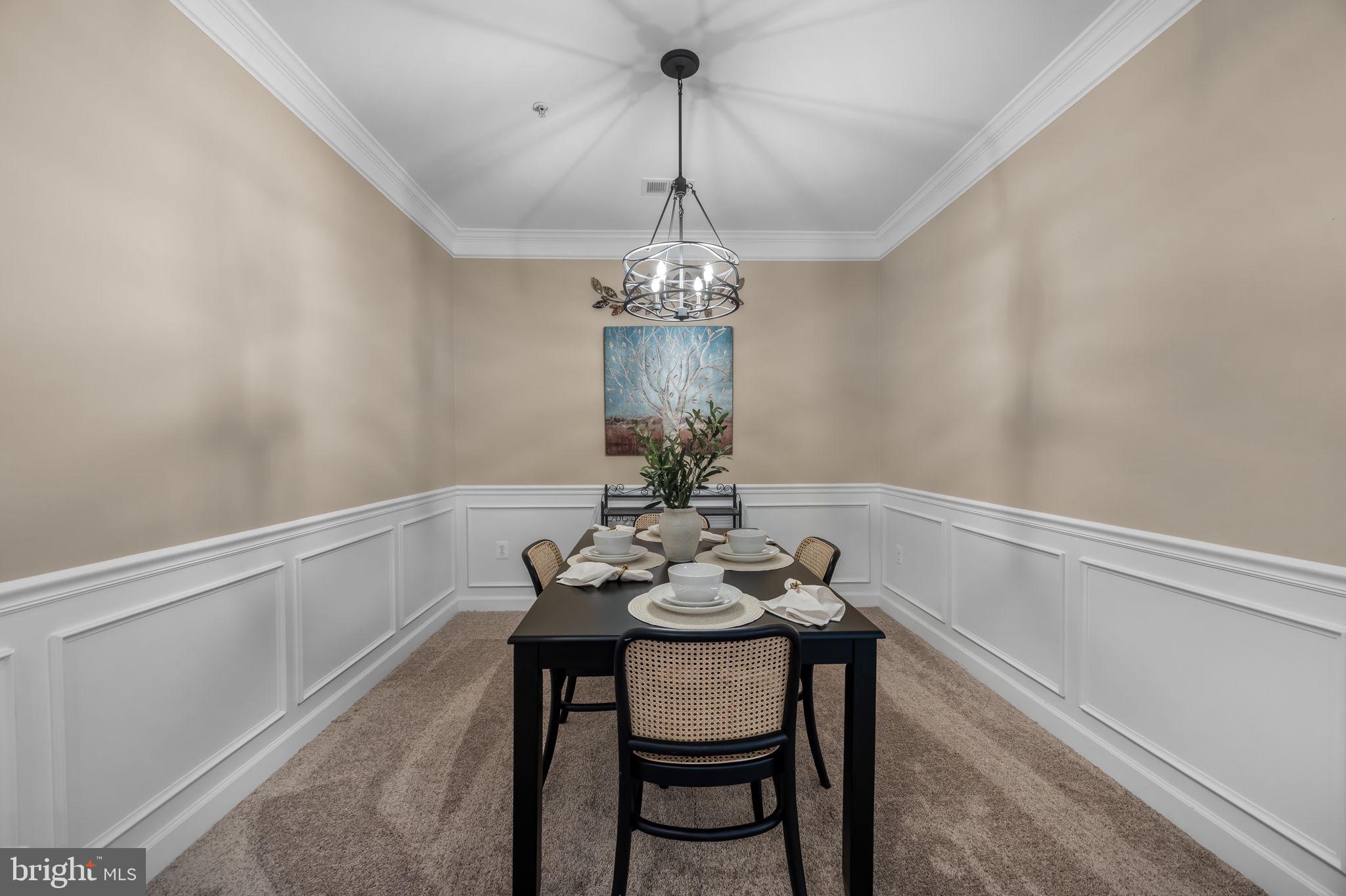 701 COBBLESTONE BOULEVARD 203 203