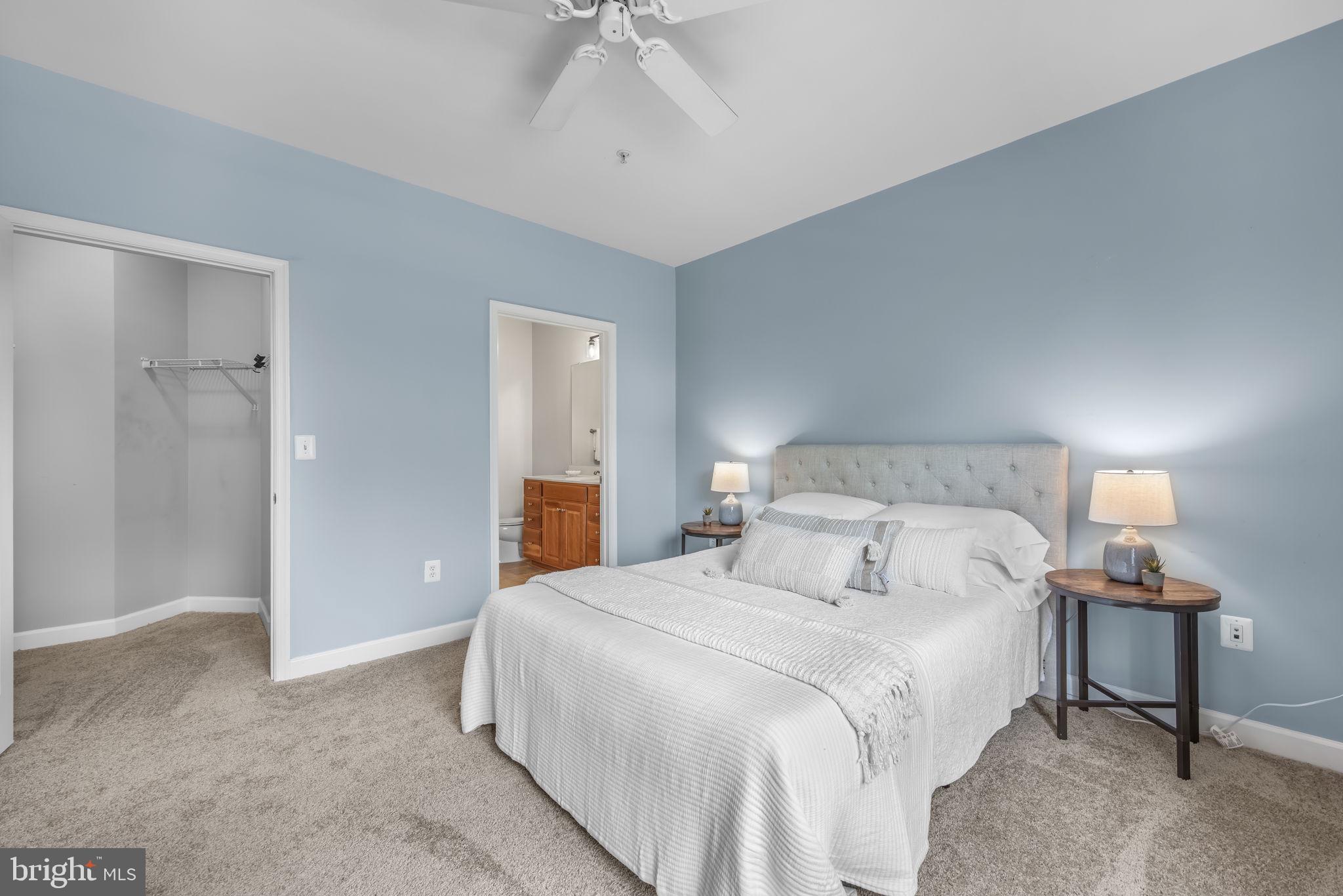 701 COBBLESTONE BOULEVARD 203 203