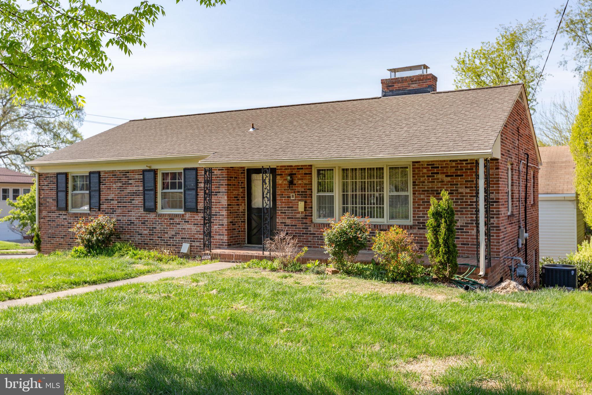 1329 BRENT STREET