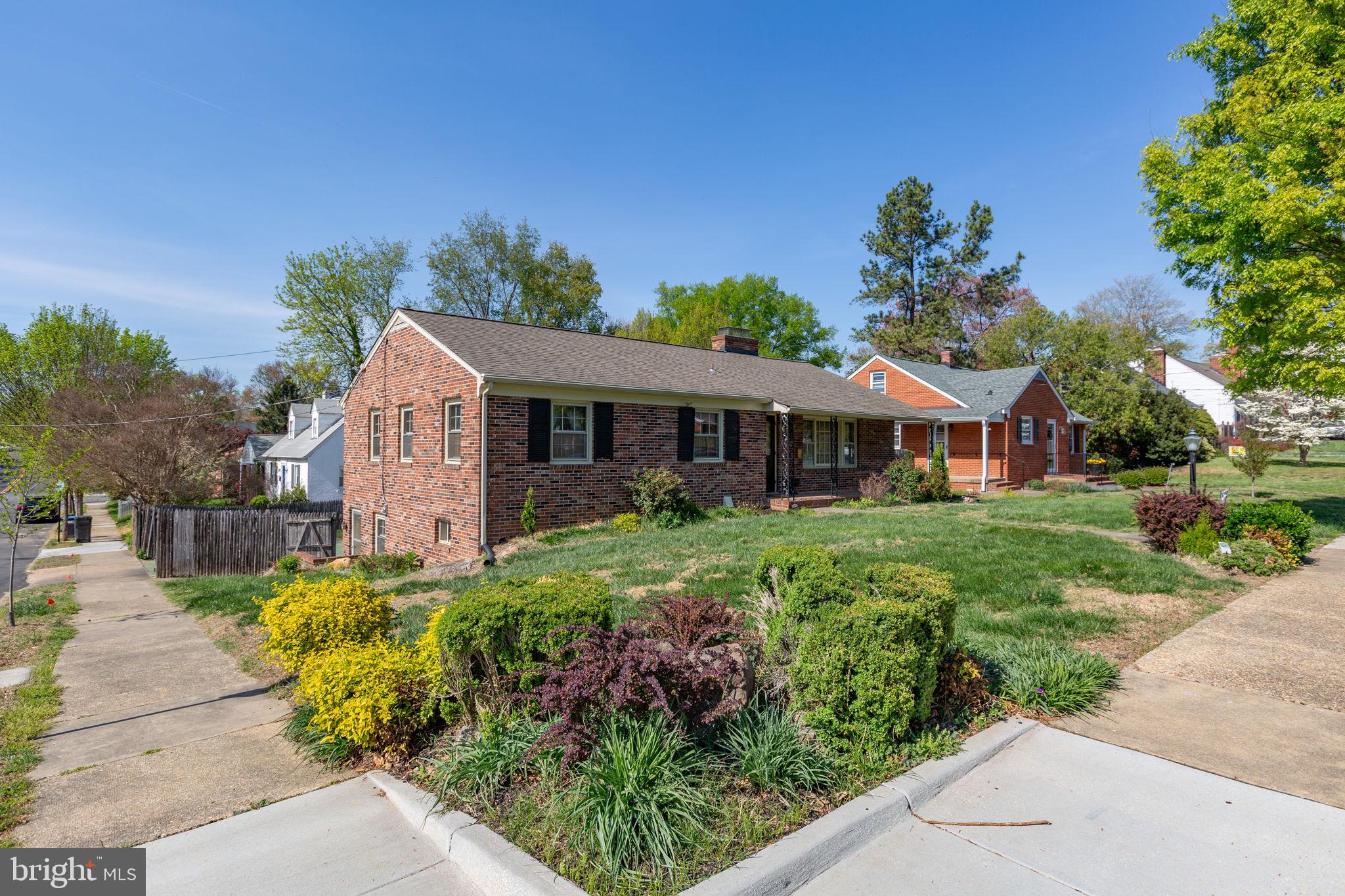 1329 BRENT STREET