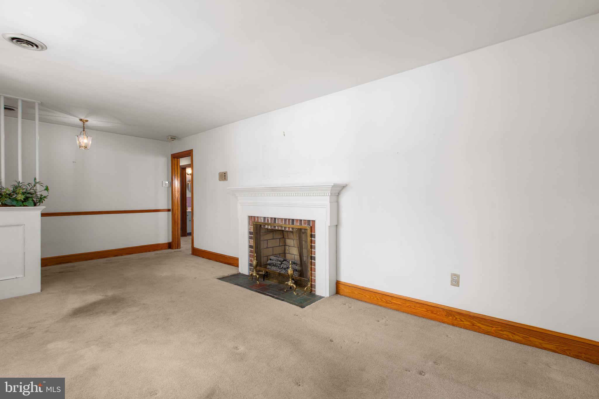 1329 BRENT STREET