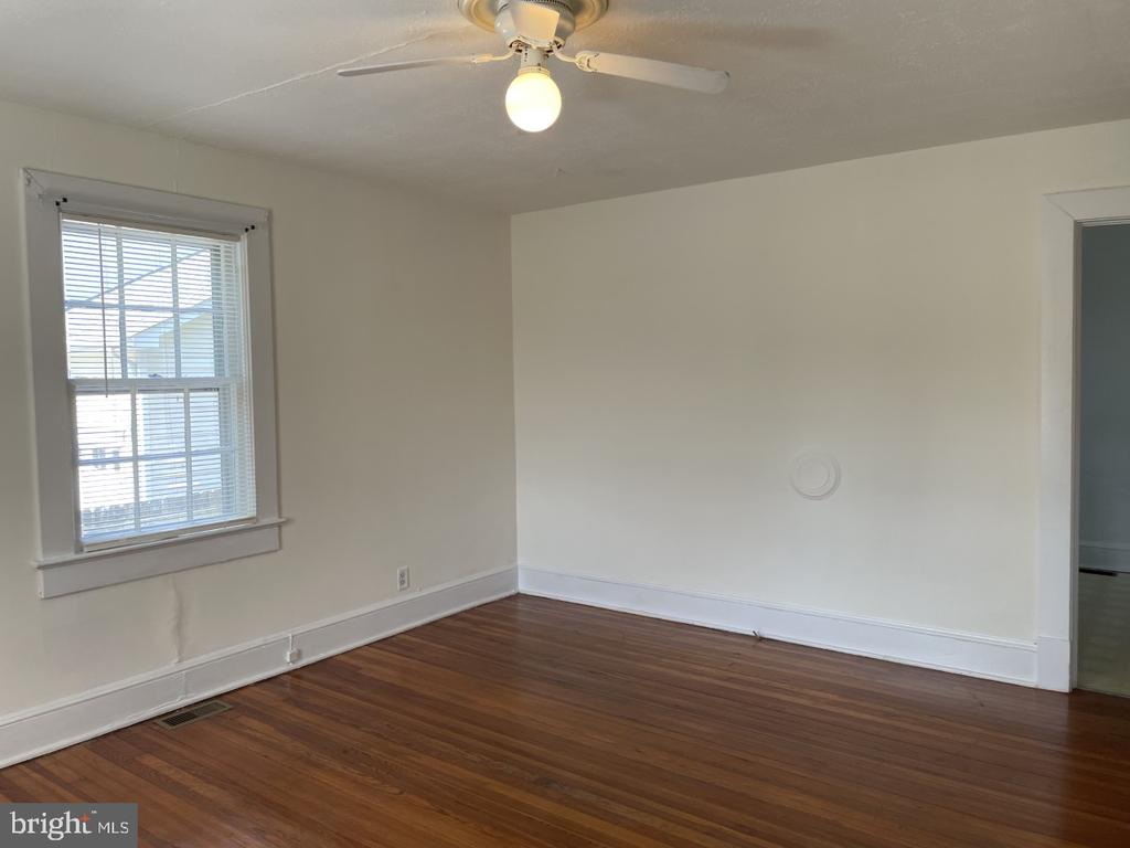 1417 HANOVER STREET Unit: APT A