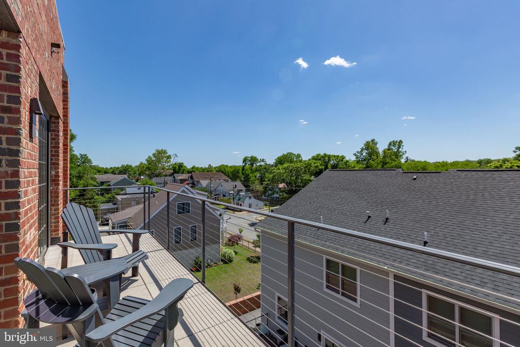 310 FREDERICK STREET 403
