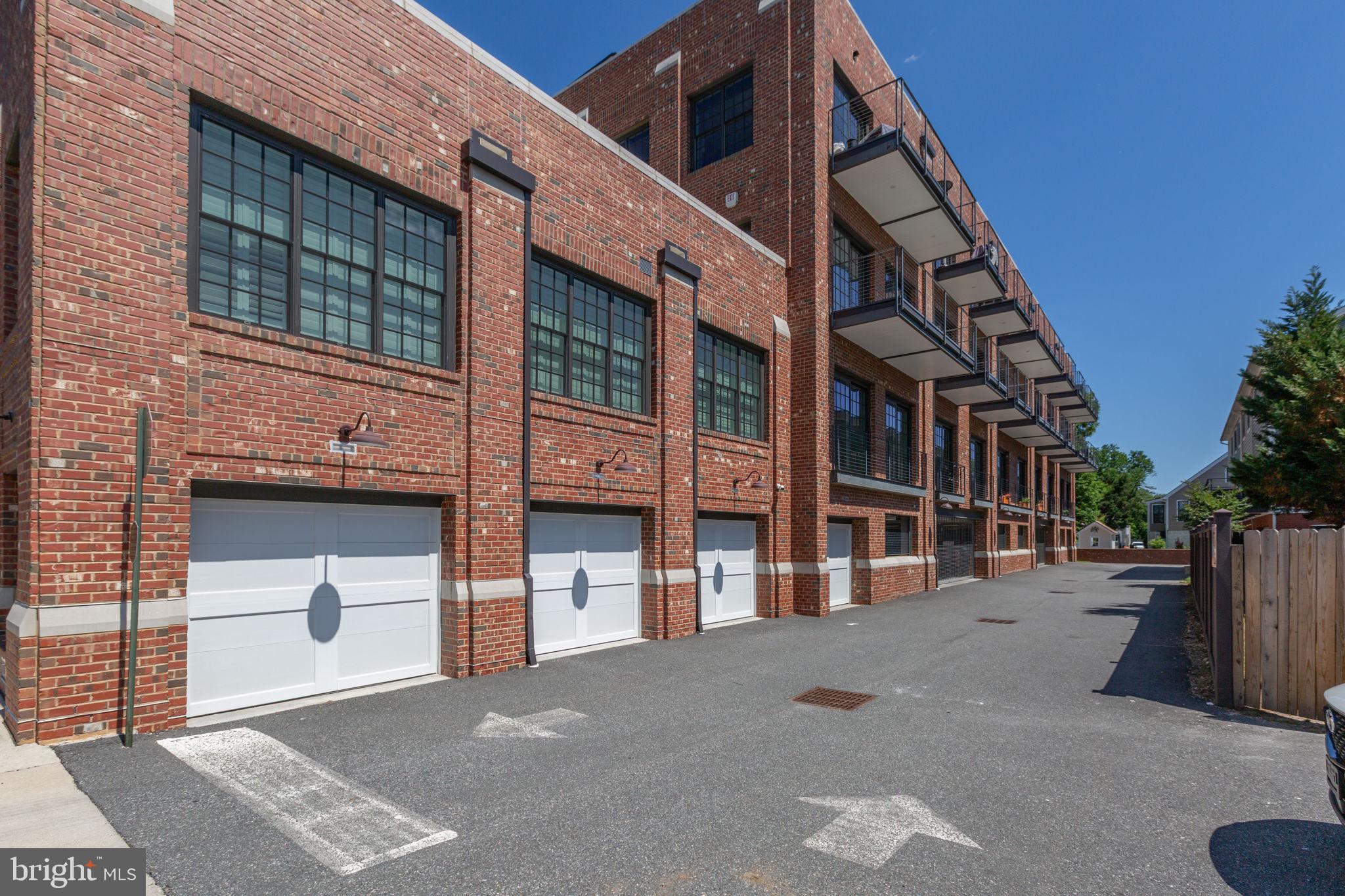 310 FREDERICK STREET 403