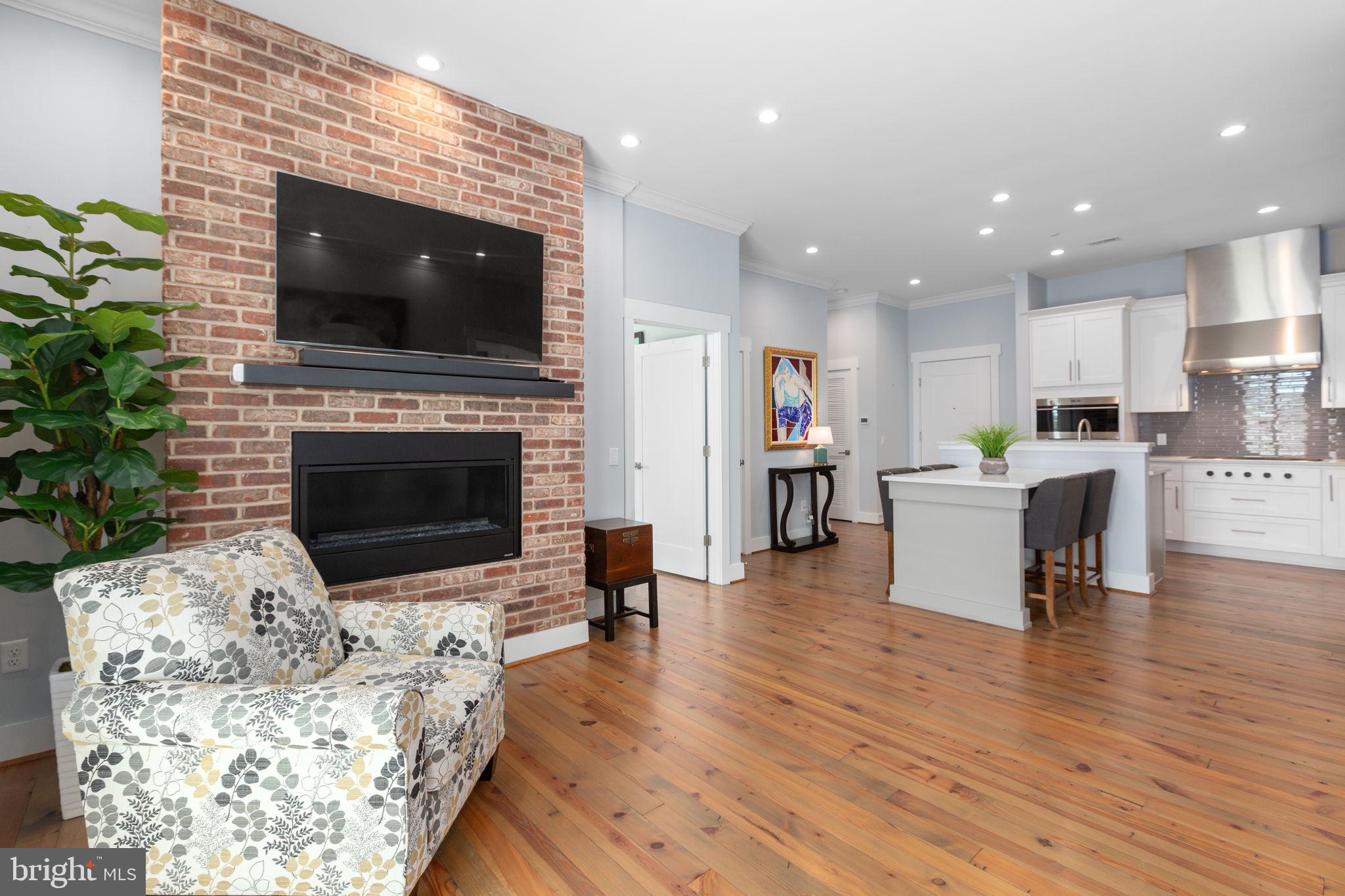 310 FREDERICK STREET 403