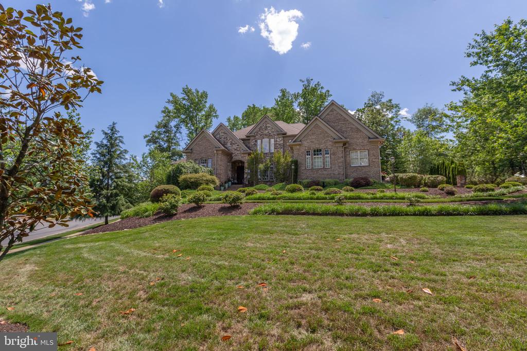 6 DELAHAY DRIVE