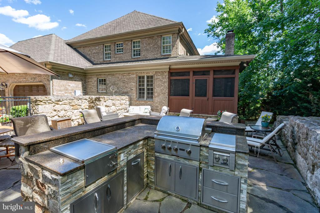 6 DELAHAY DRIVE