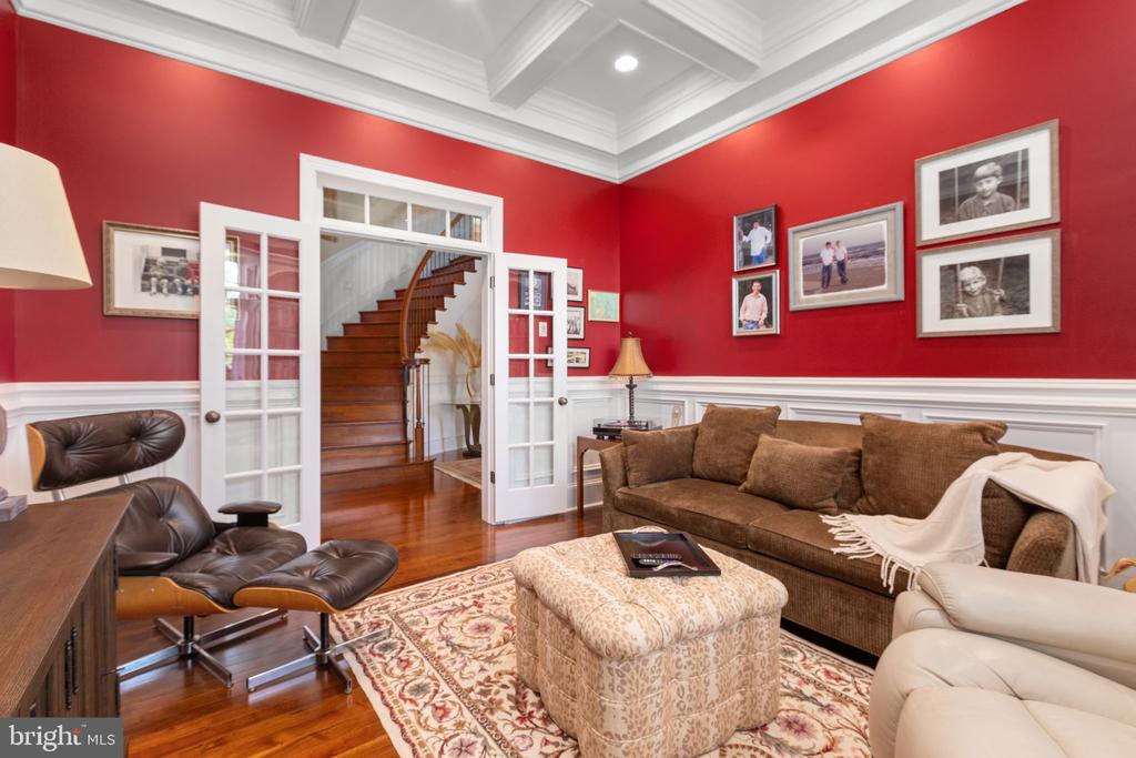 6 DELAHAY DRIVE