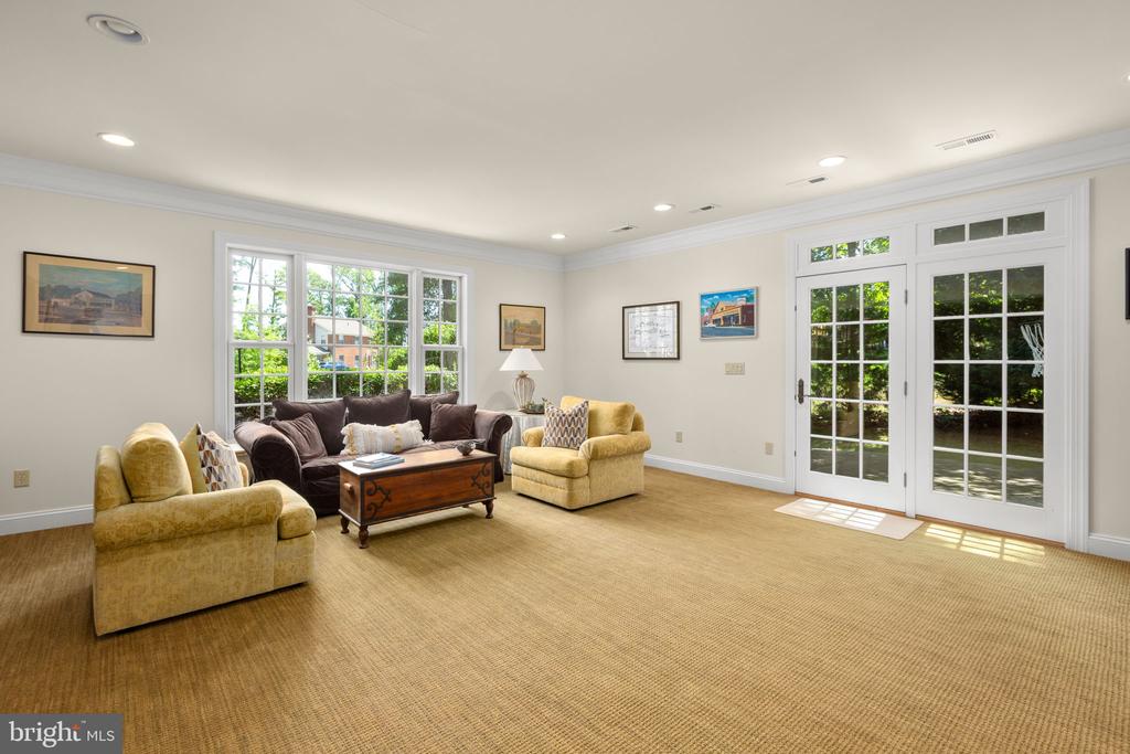 6 DELAHAY DRIVE
