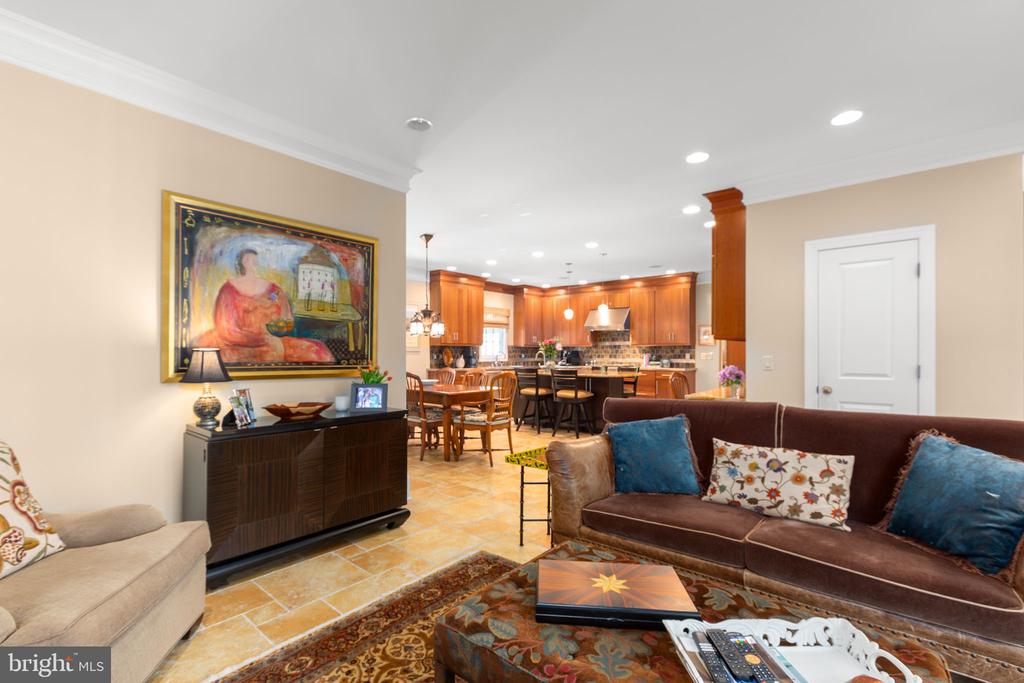 6 DELAHAY DRIVE