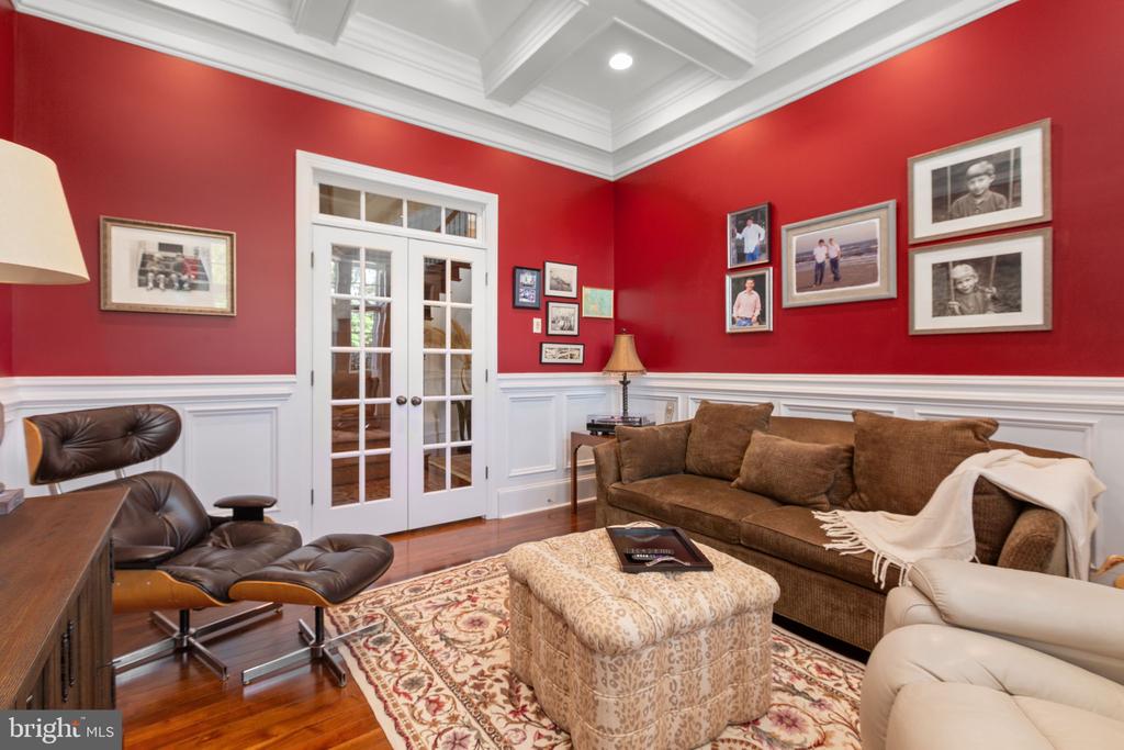 6 DELAHAY DRIVE