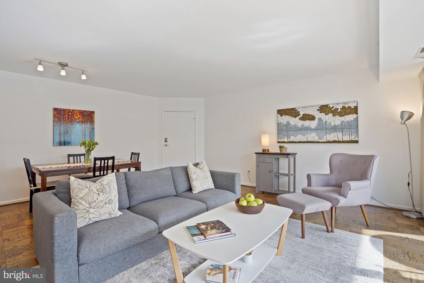 10027 Mosby Woods DRIVE Unit: 323