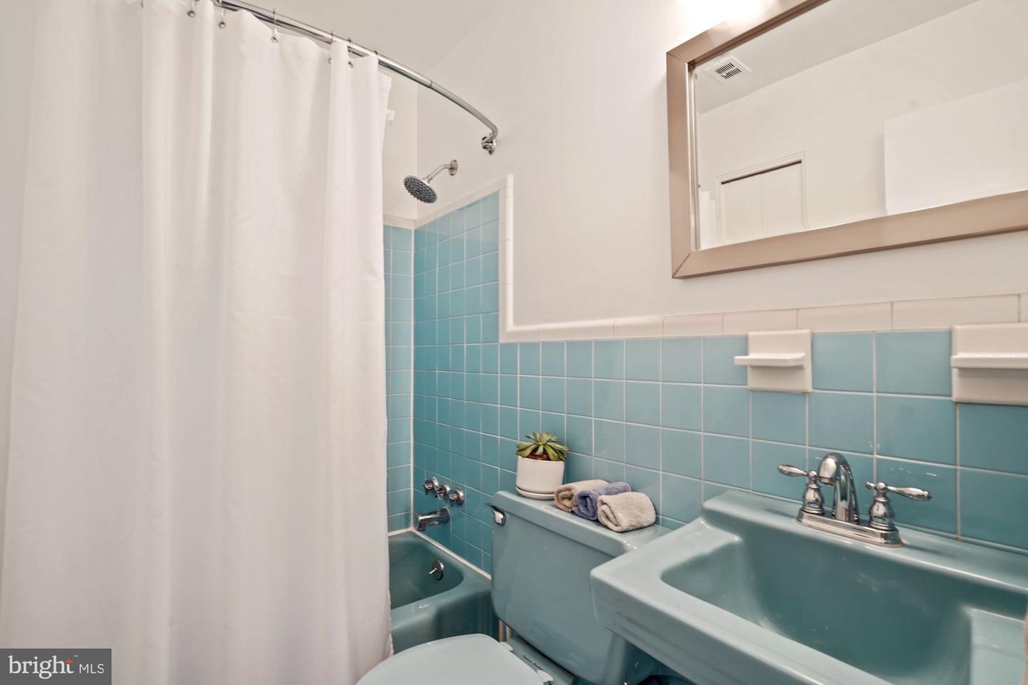 10027 Mosby Woods DRIVE Unit: 323