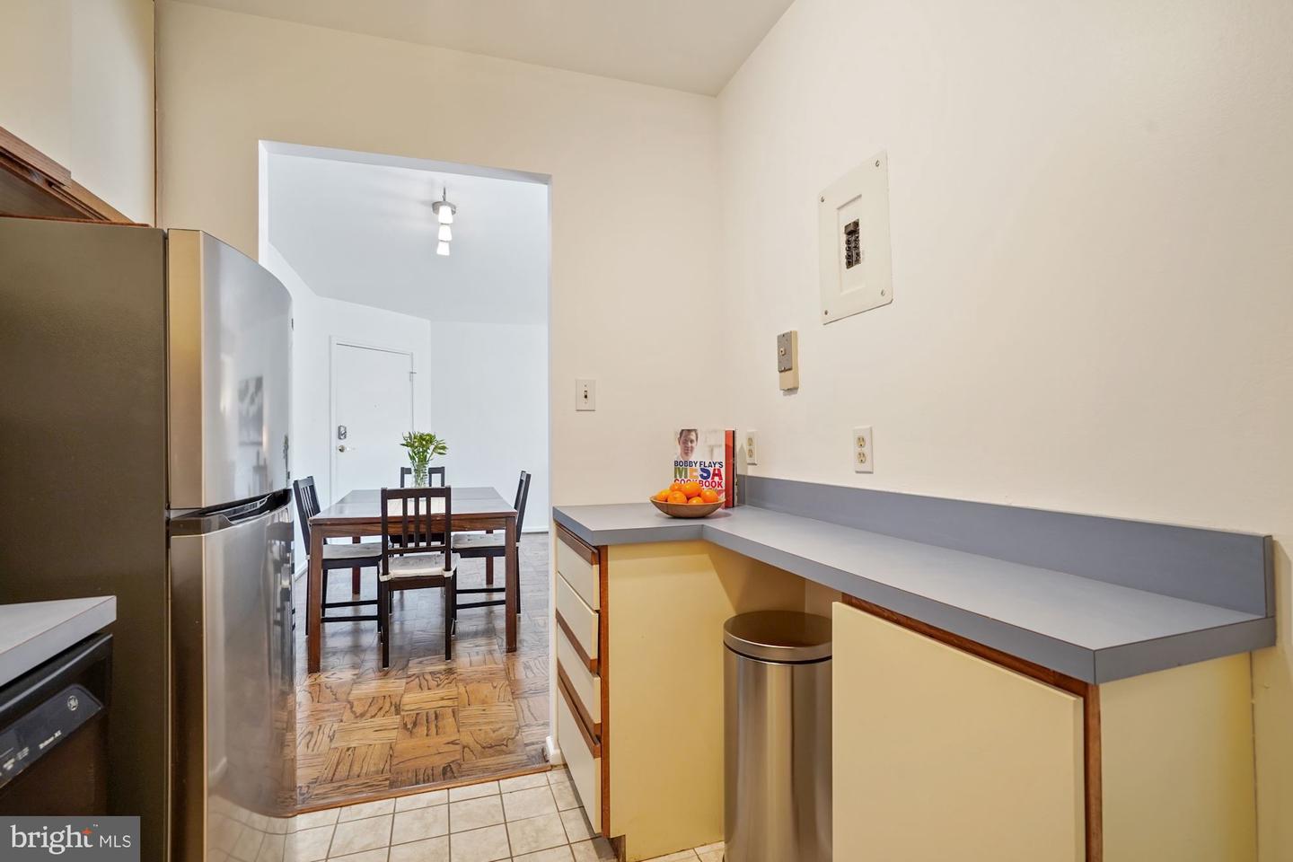 10027 Mosby Woods DRIVE Unit: 323