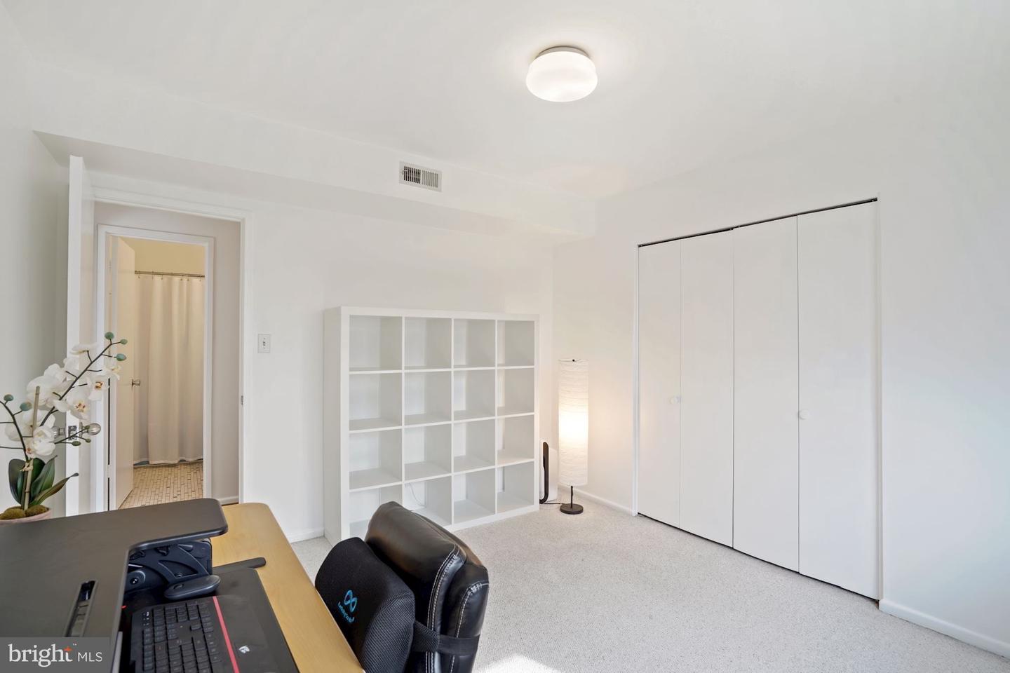 10027 Mosby Woods DRIVE Unit: 323