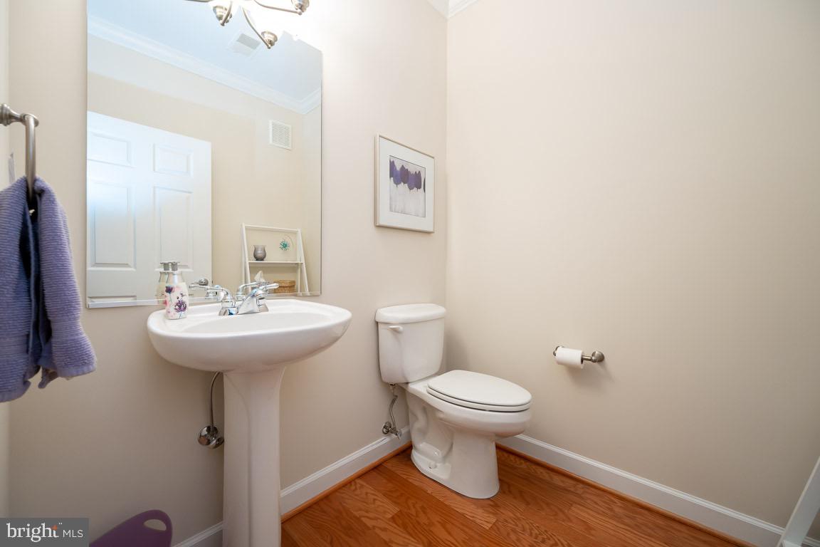 10328 Sager AVENUE Unit: 410
