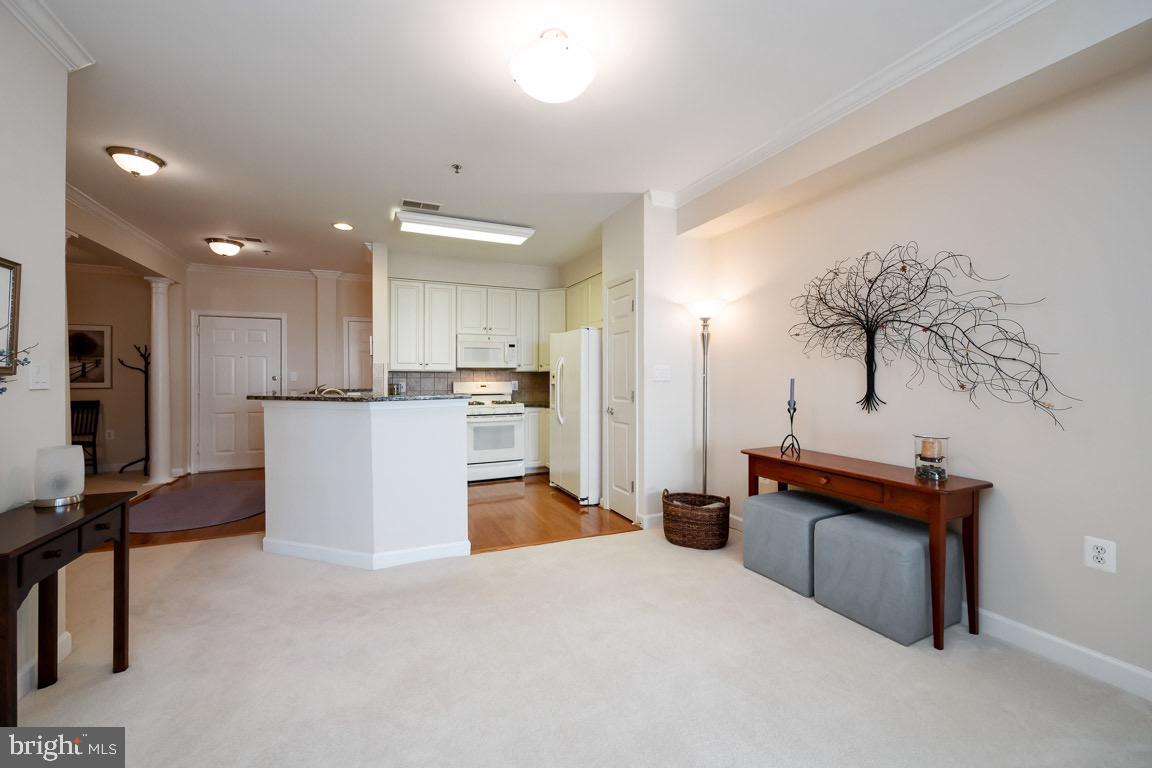 10328 Sager AVENUE Unit: 410