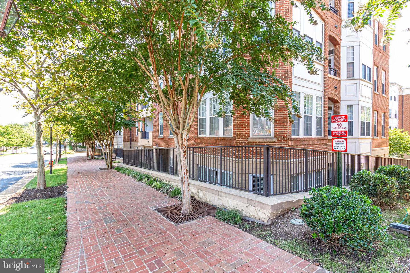 10328 Sager AVENUE Unit: 203