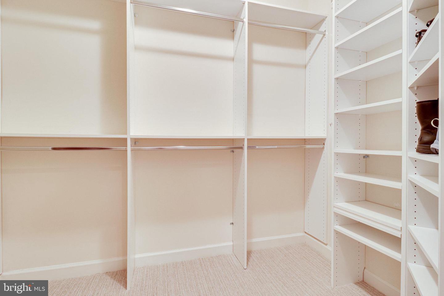 10328 Sager AVENUE Unit: 203