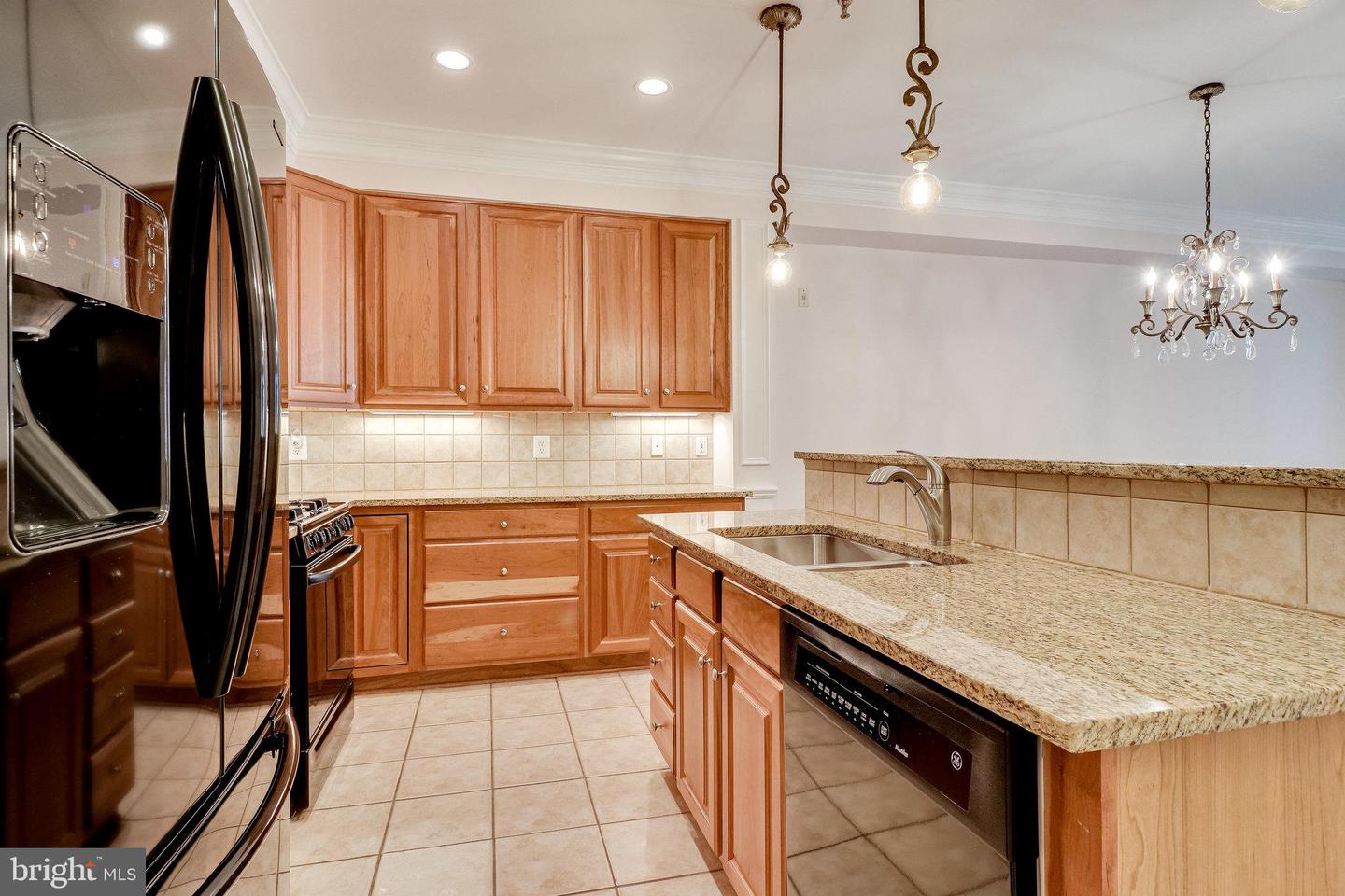 10328 Sager AVENUE Unit: 203
