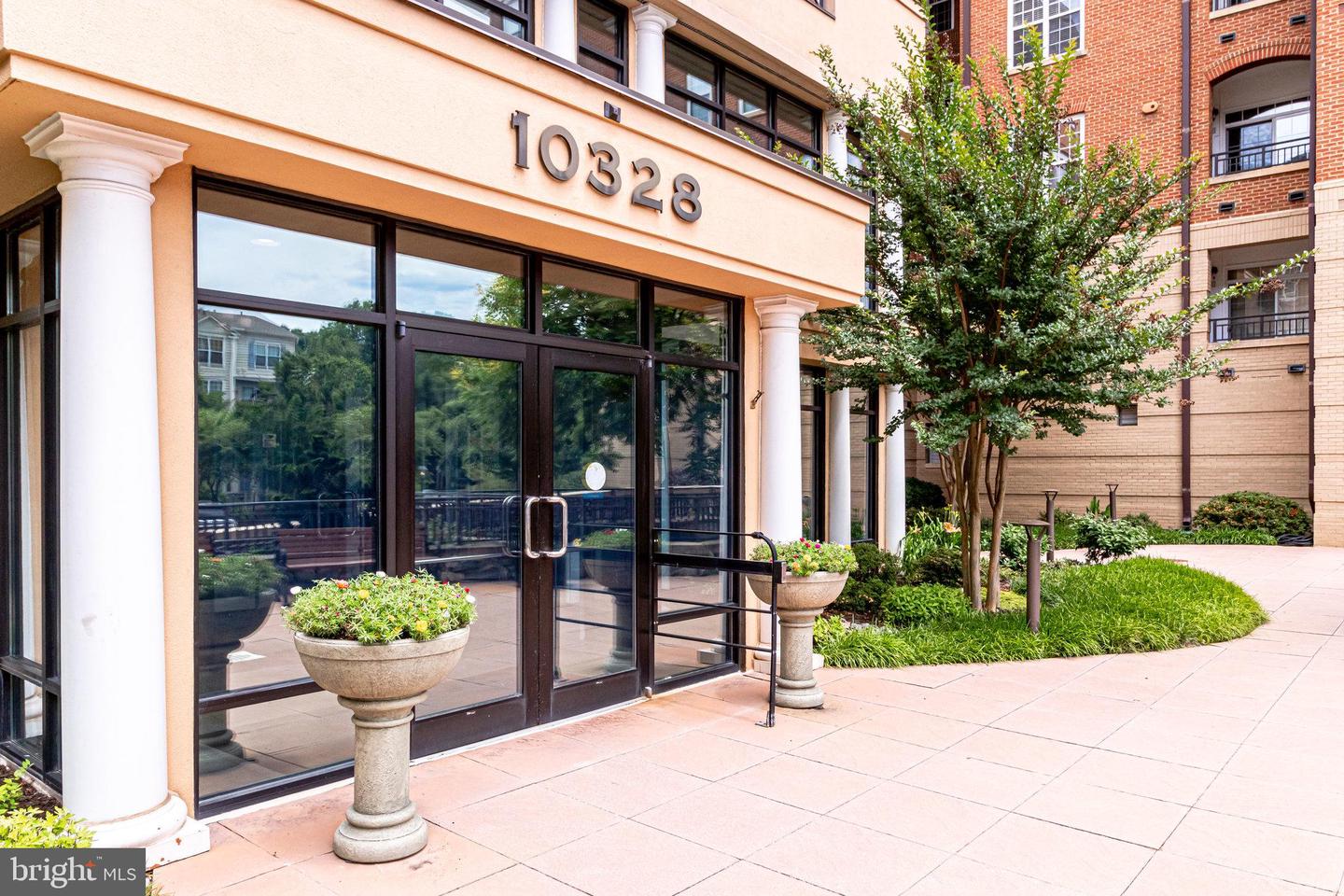 10328 Sager AVENUE Unit: 203
