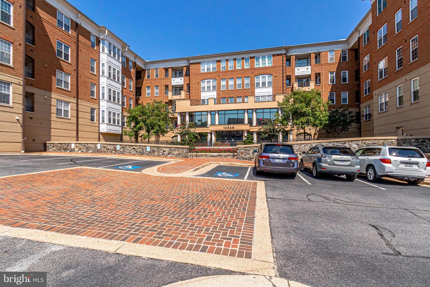 10328 Sager AVENUE Unit: 203