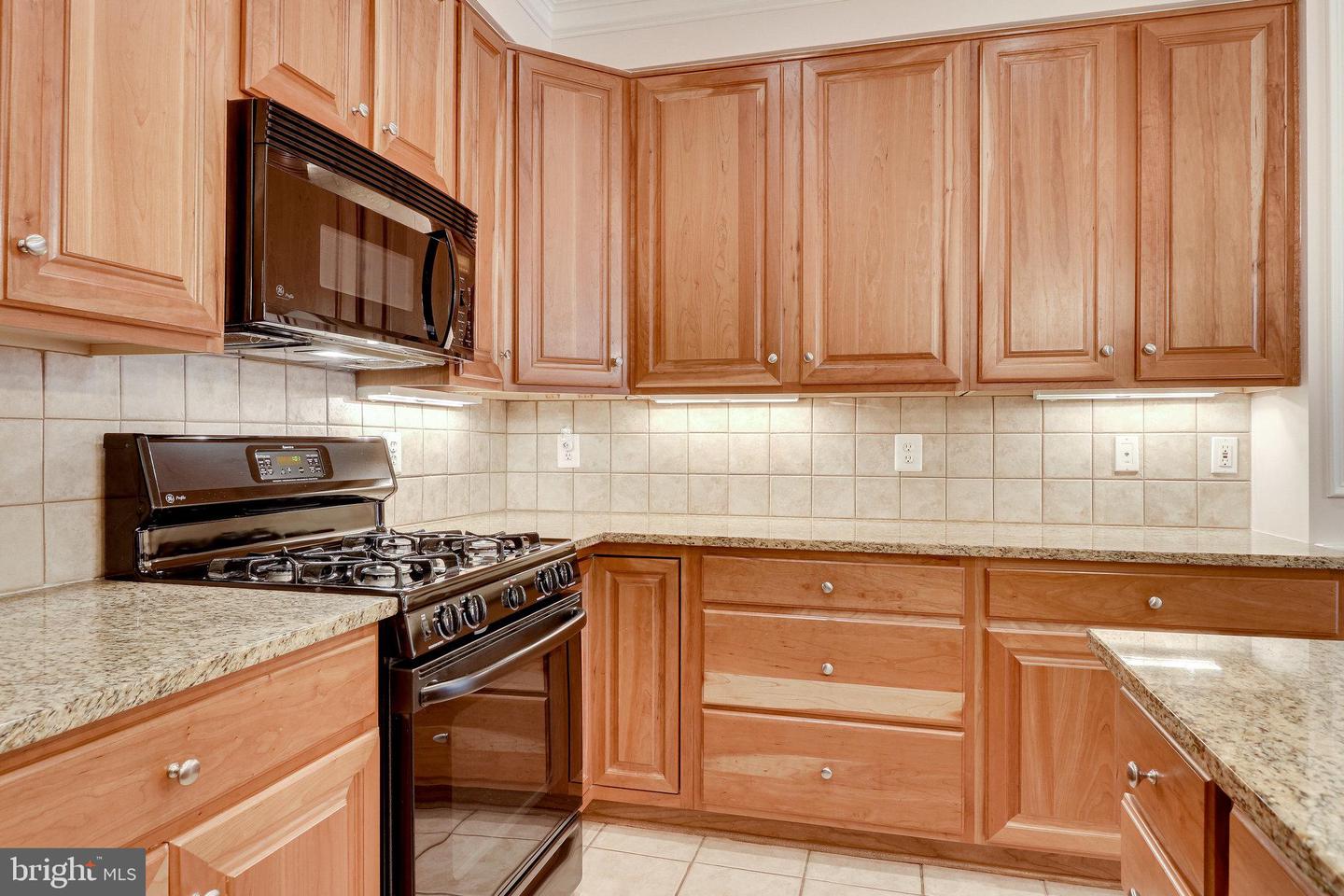 10328 Sager AVENUE Unit: 203