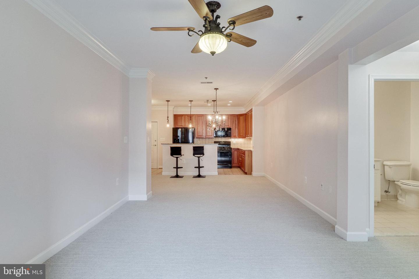 10328 Sager AVENUE Unit: 203