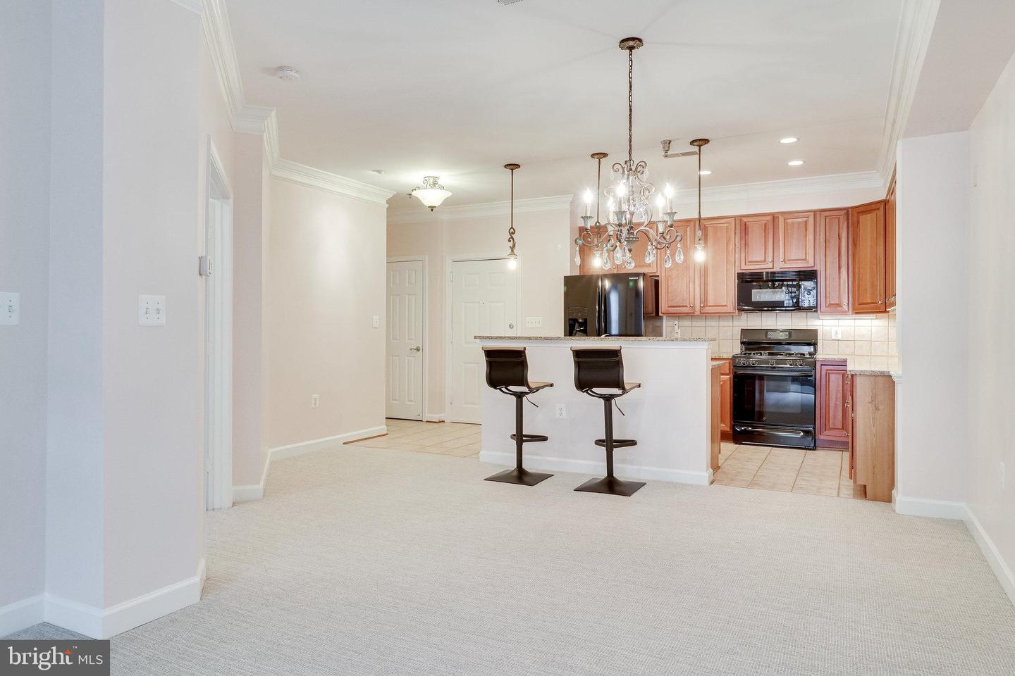 10328 Sager AVENUE Unit: 203