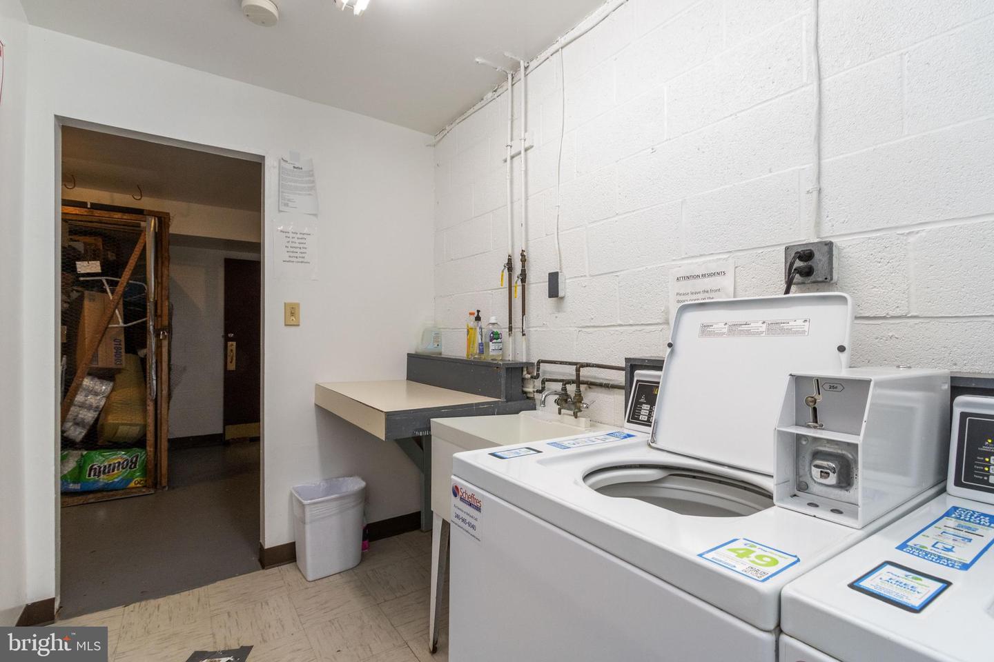 3814 Lyndhurst DRIVE Unit: 201