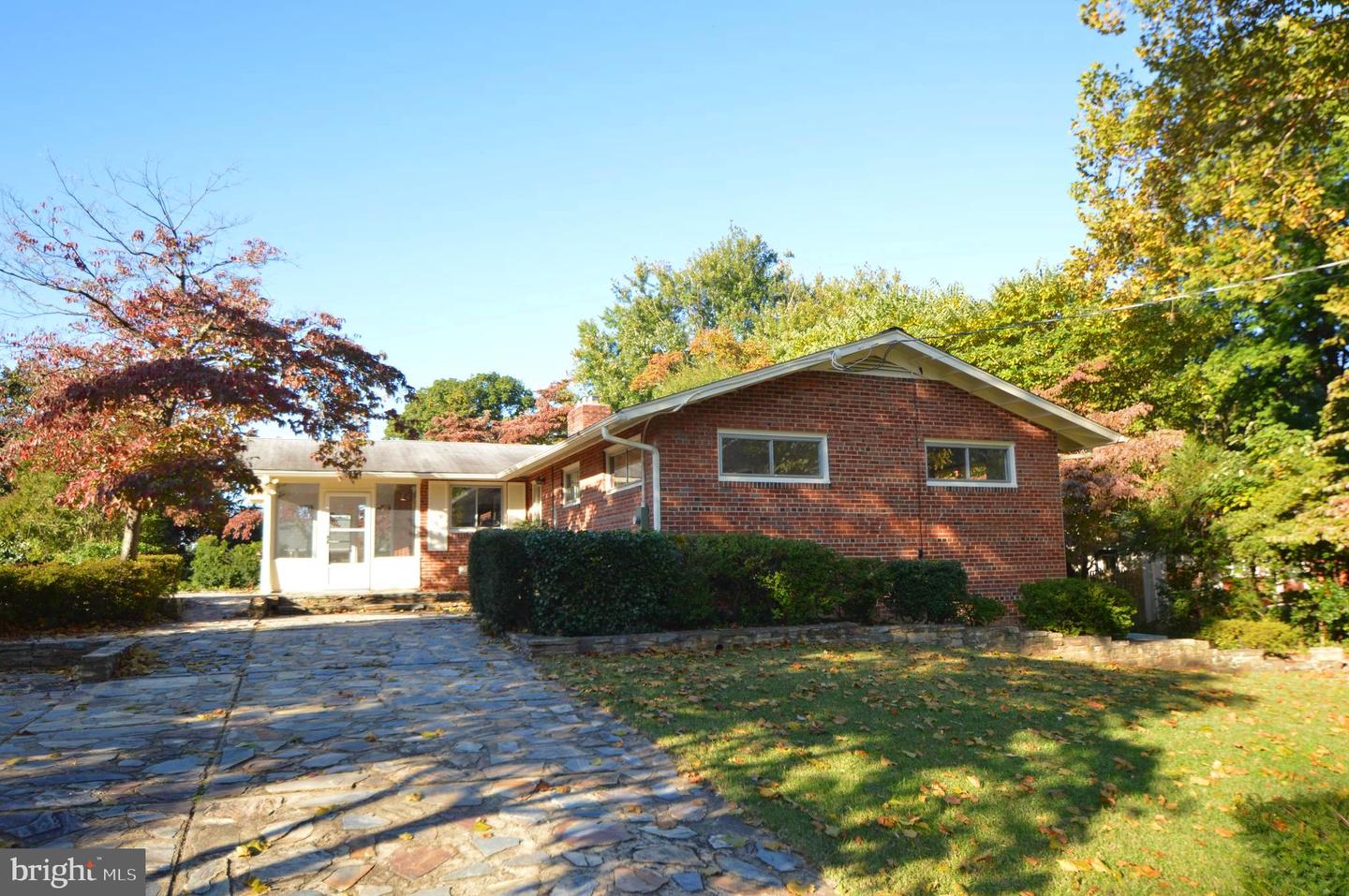 3517 Old Post ROAD