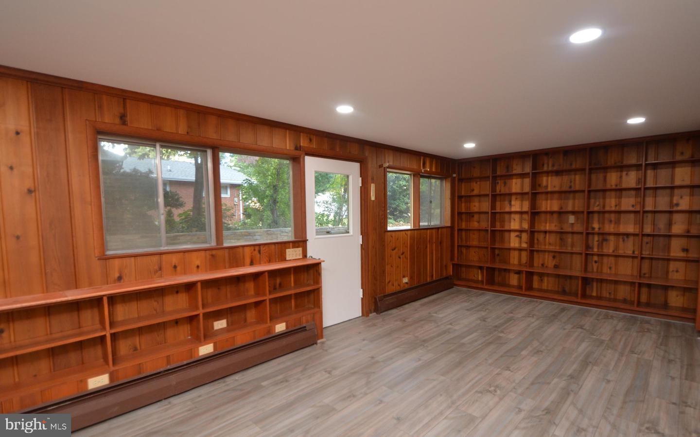 3517 Old Post ROAD