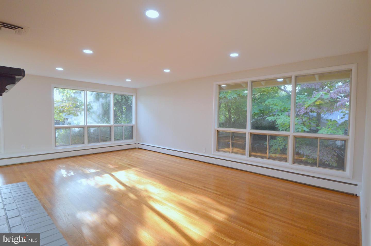 3517 Old Post ROAD