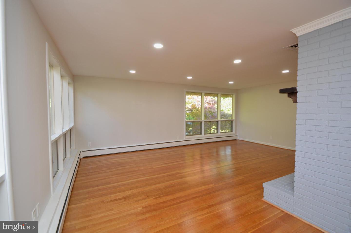 3517 Old Post ROAD