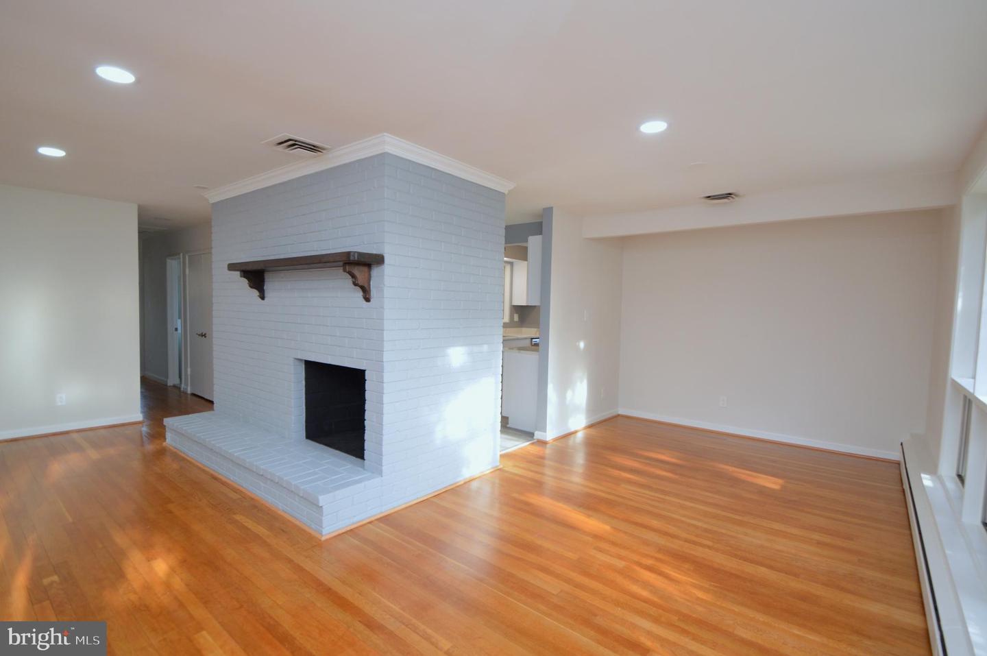 3517 Old Post ROAD