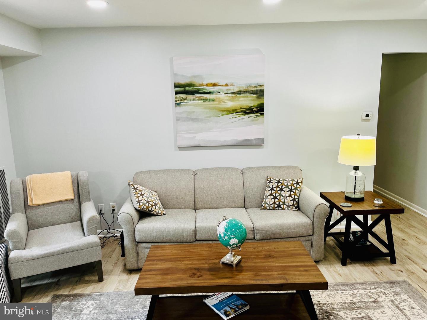 3890 Lyndhurst DRIVE Unit: 103