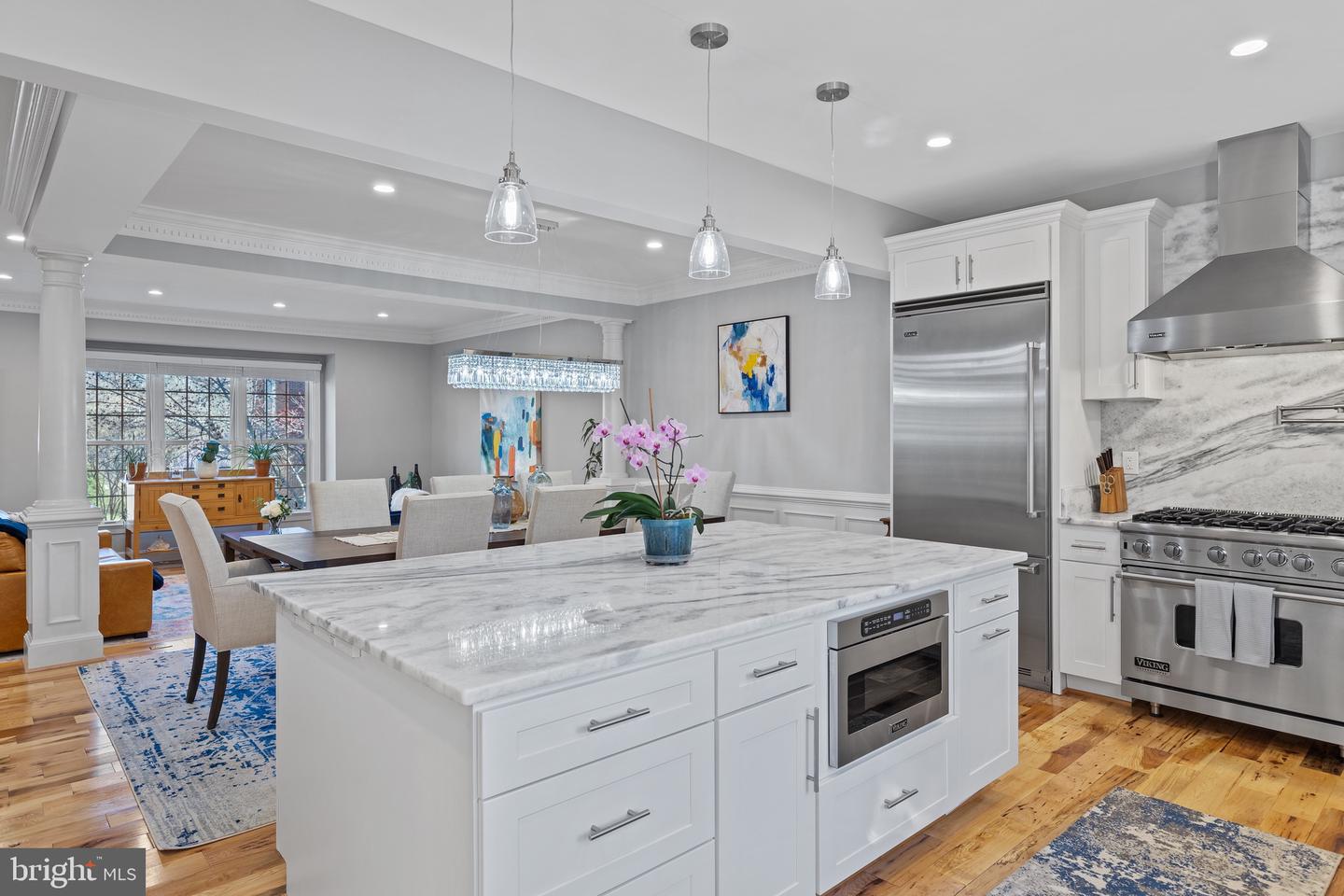 10432 Breckinridge LANE