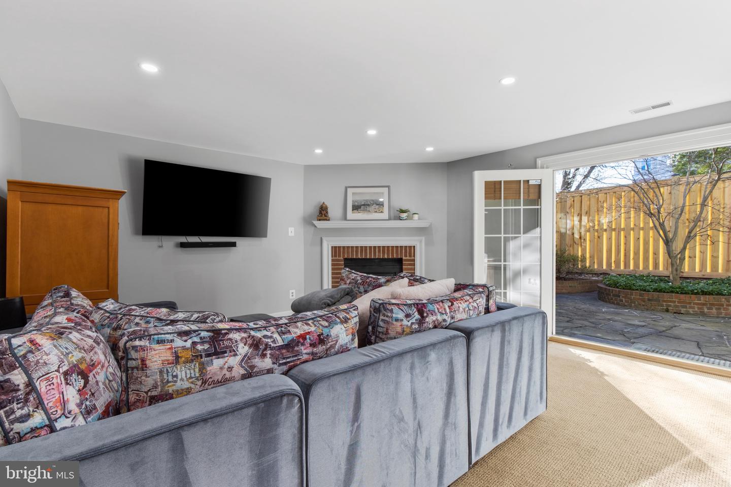 10432 Breckinridge LANE