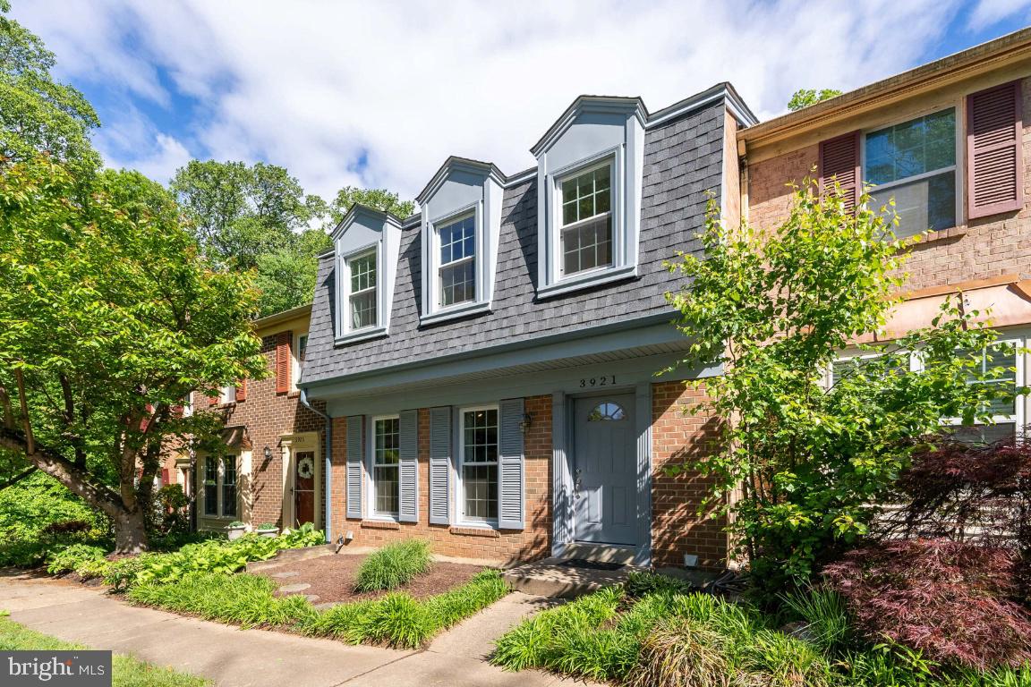 3921 Wilcoxson DRIVE
