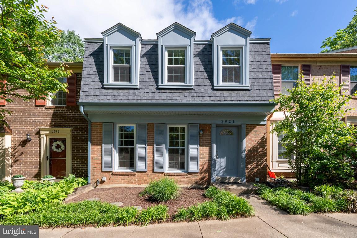 3921 Wilcoxson DRIVE