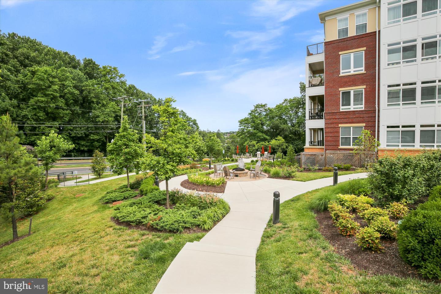 9450 Silver King COURT Unit: 109
