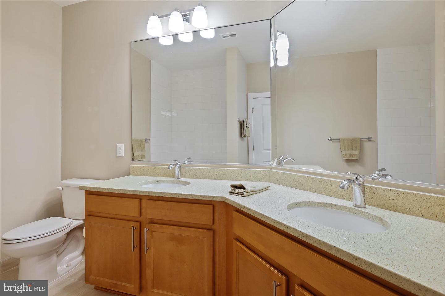 9450 Silver King COURT Unit: 109