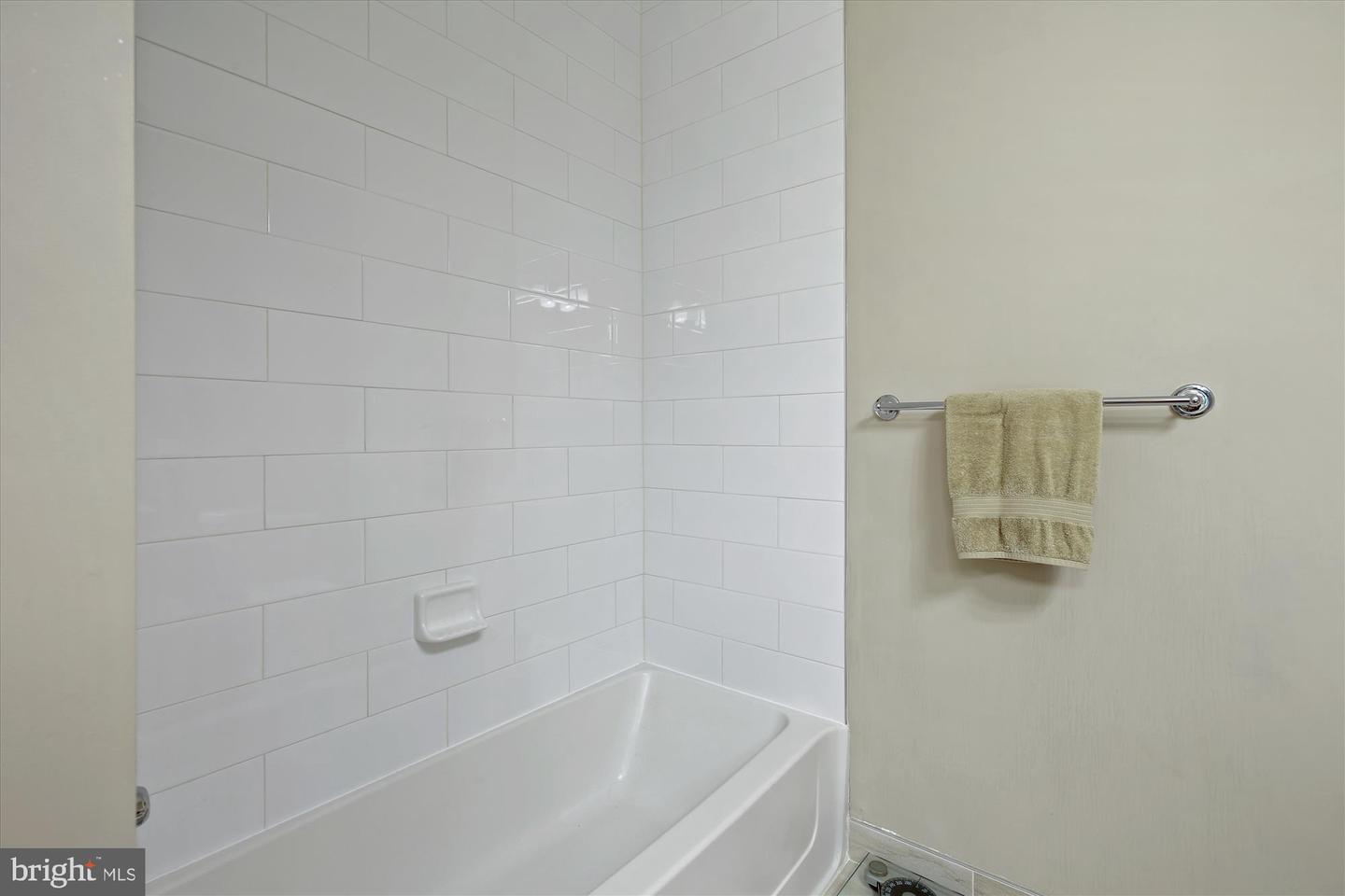 9450 Silver King COURT Unit: 109