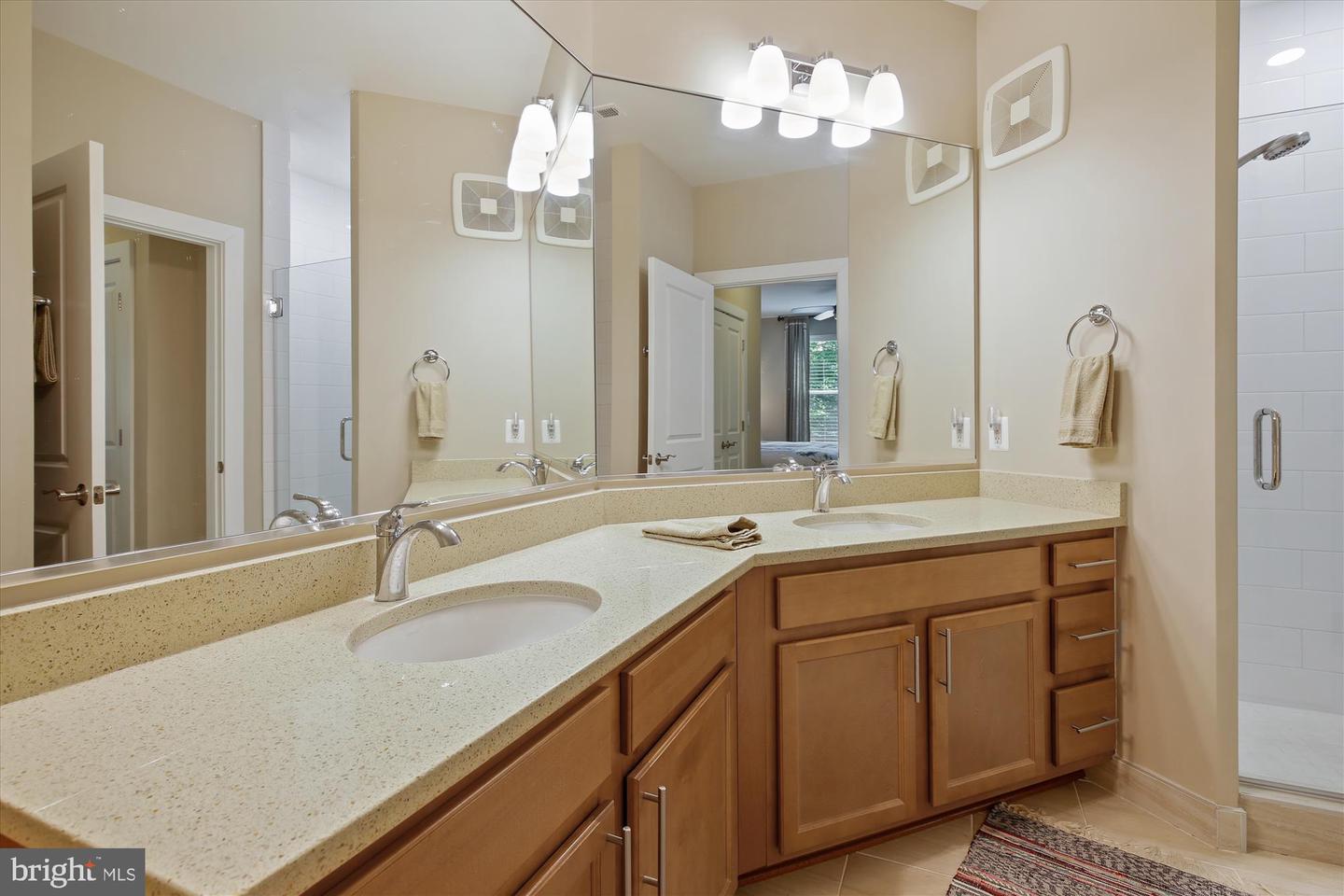 9450 Silver King COURT Unit: 109