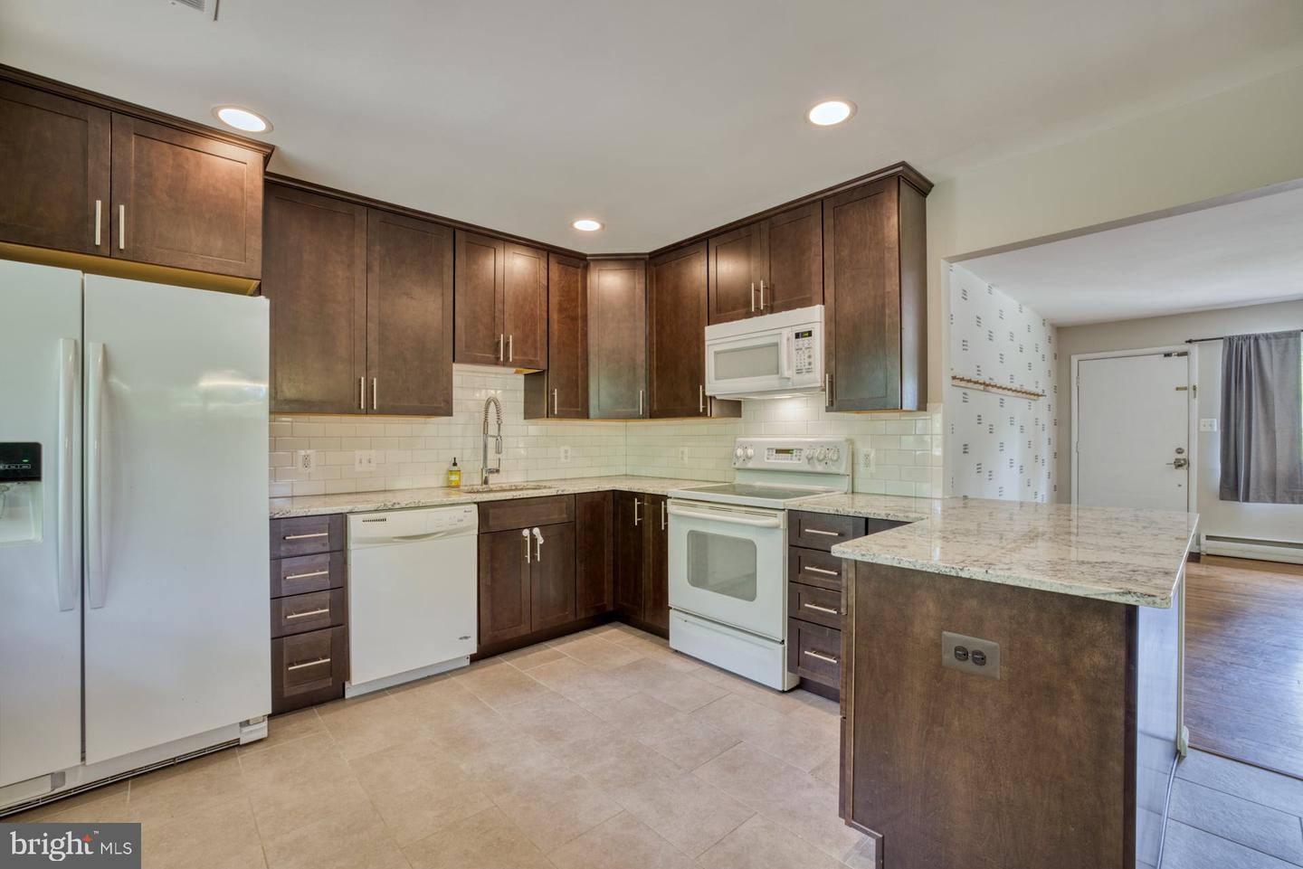 10120 Spring Lake TERRACE