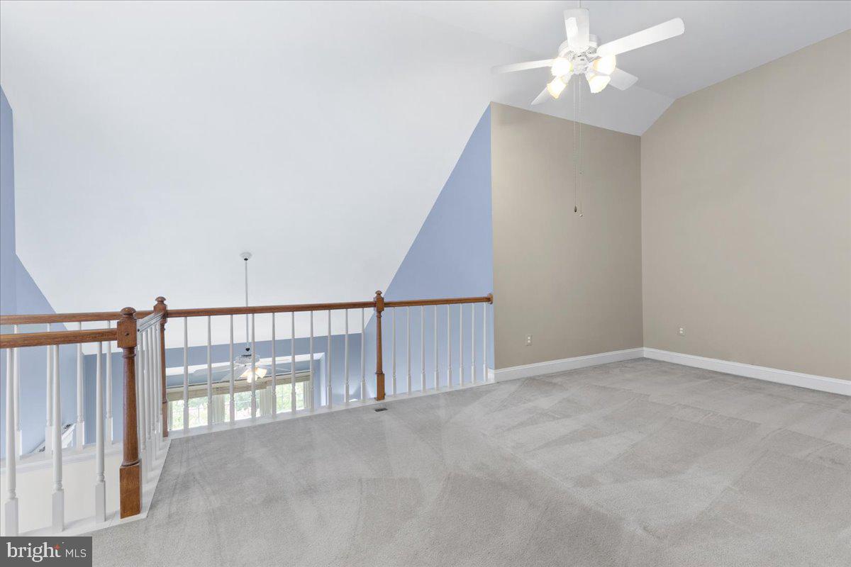 10411 Breckinridge LANE